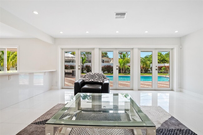 Photo - 21100 Highland Lakes Blvd