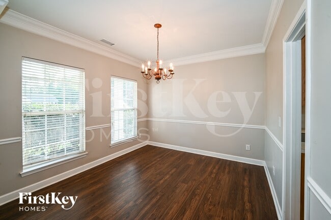 Photo - 5611 Branthurst Dr
