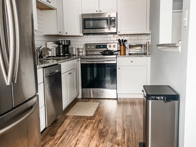 Photo - 1366 Garfield St