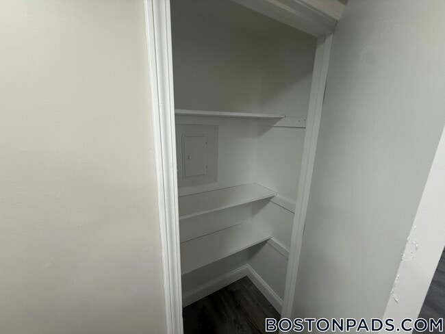 Photo - 310 Thompson Rd Unit 314