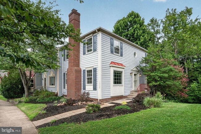 Building Photo - 14560 Creek Branch Ct