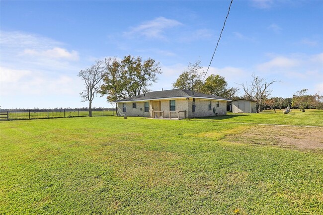 Photo - 17219 Janacek Rd