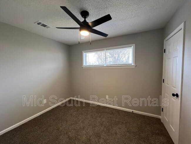 Photo - 1789 Tampa Cove