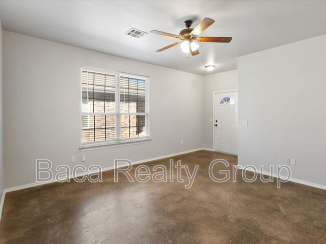 Photo - 1862 Post Oak Rd Condo