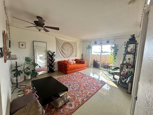Building Photo - 14951 SW 82nd Ln Unit 17-506