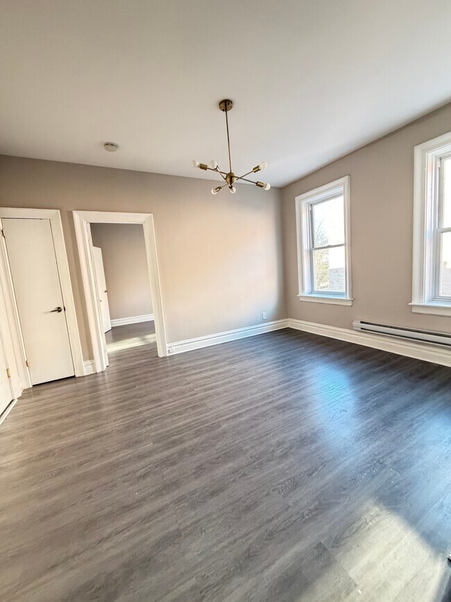 104 Belmont Ave 4C - 102 Belmont Ave Unit 4C