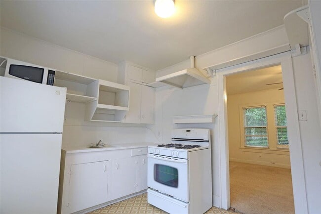 Photo - 1133 W Clay St Unidad C