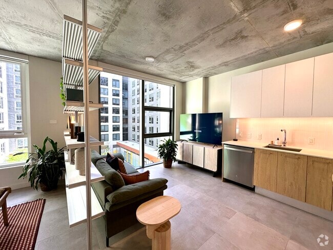 Building Photo - 78 NW 32nd St Unit S4 Rental
