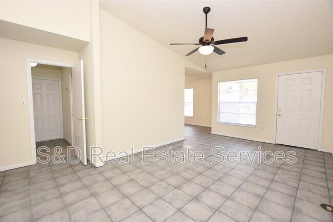 Photo - 1804 Crystal Grove Dr