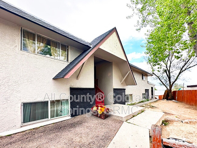 Photo - 2119 Preuss Rd Unit 2B