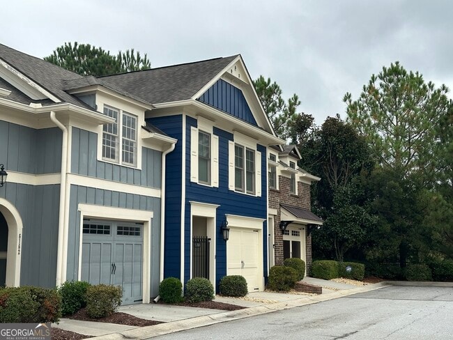 Building Photo - 6166 Holly Pk Ln SE