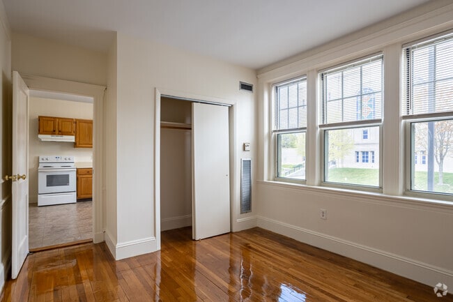 3BR, 1BA