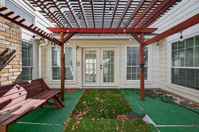 Photo - 11414 Meadow Lake Dr