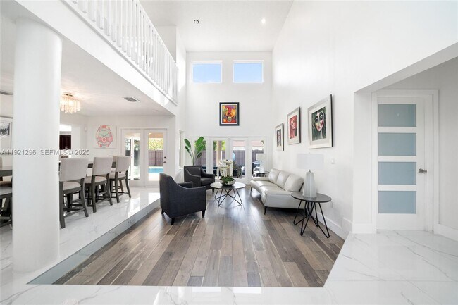 Photo - 15484 SW 42nd Terrace