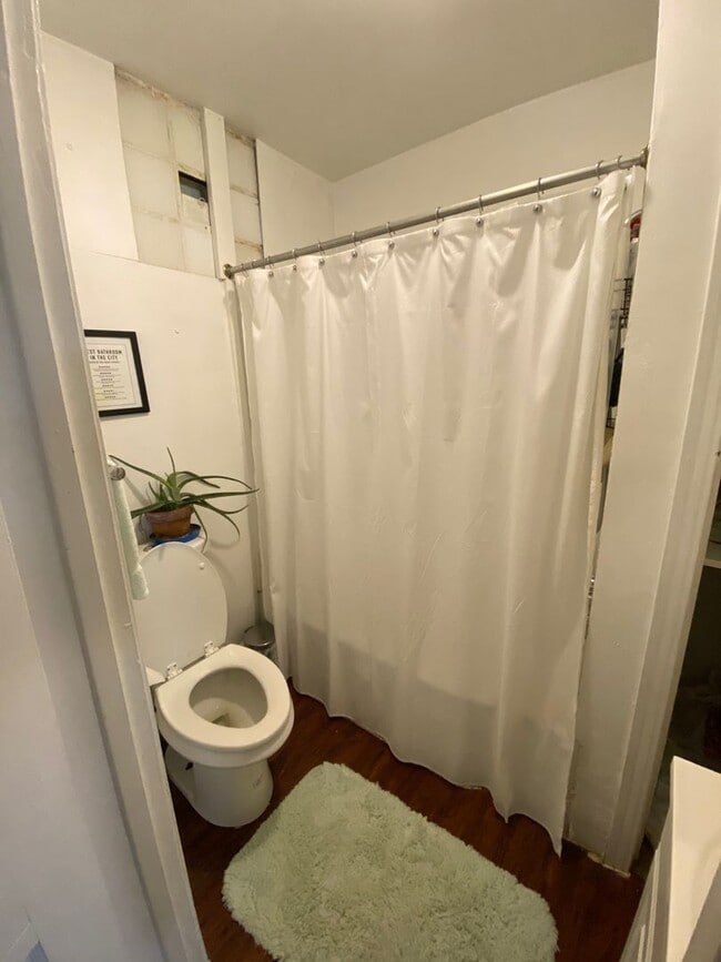 Photo - 2647 S 18th St Unidad Apt 1