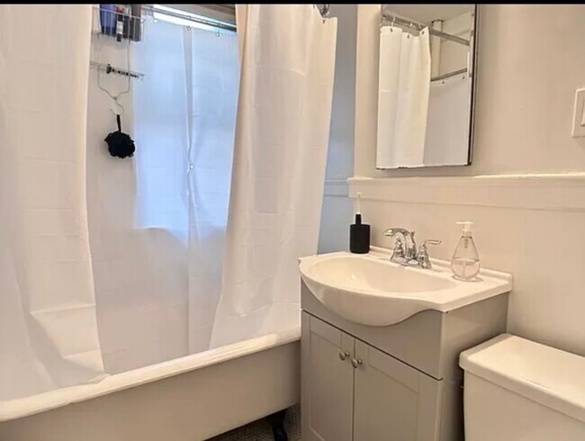 Photo - 245 Kelton St Unit 2
