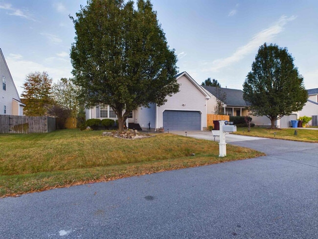 Photo - 312 Carver St