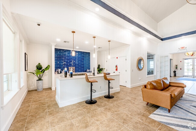 Cafetería del Clubhouse - Lakeside Apartments