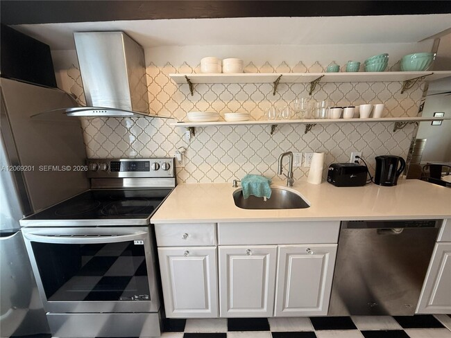 Photo - 915 8th St Unit 102