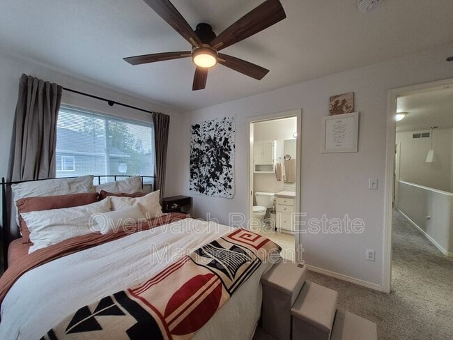 Photo - 3926 Lakehurst Cir Unit 1