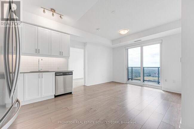 Photo - 8 Nahani Way Unit 3320
