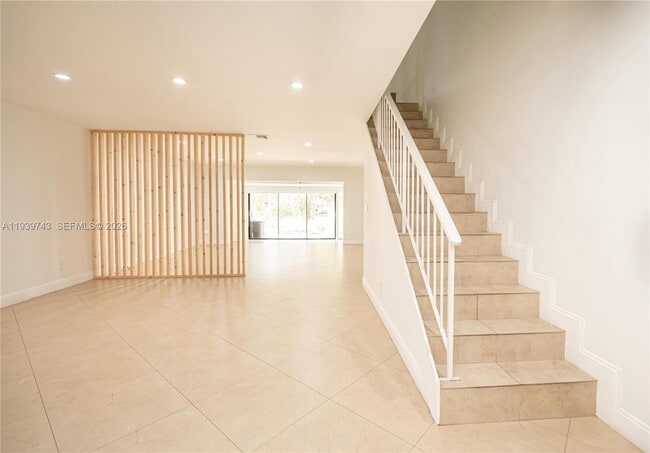 Photo - 3753 Estepona Ave