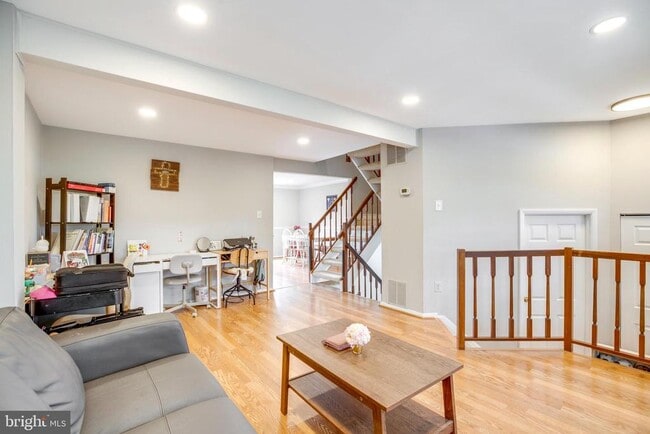 Photo - 3744 Keefer Ct