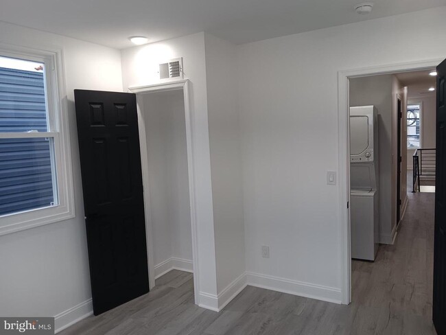 Photo - 3355 N 2nd St