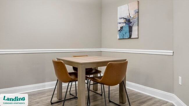 Photo - 925 Canterbury Rd NE Unit 12-1215