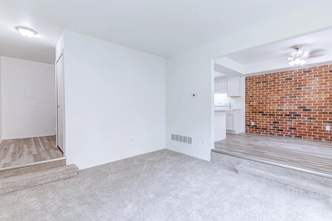 Photo - Riverside Townhomes