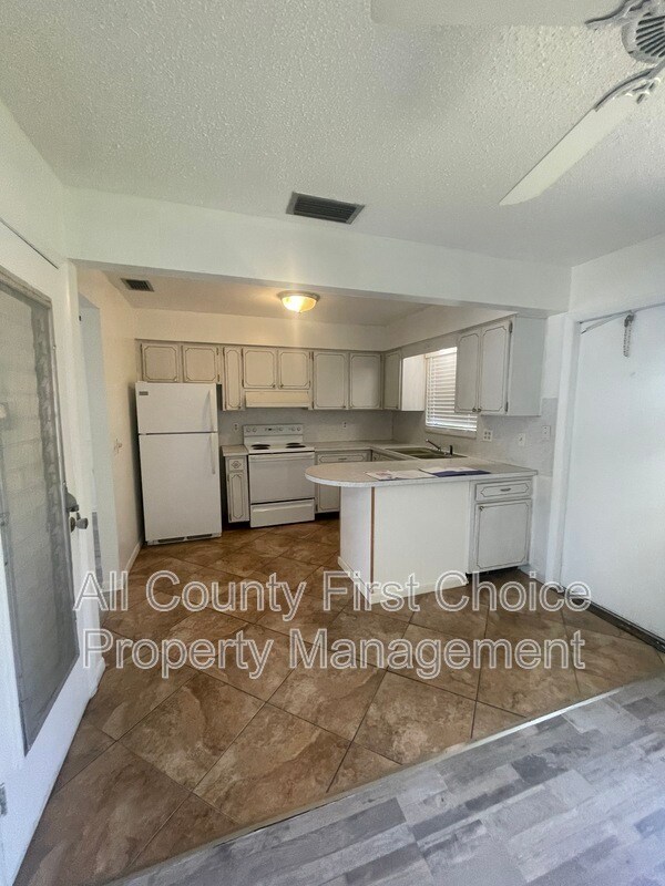 Photo - 6965 Lafayette