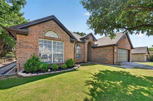 Photo - 2720 Windstone Way