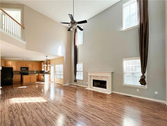 Photo - 3733 Roxtree Trace Dr NE