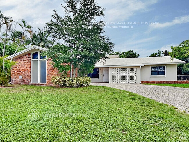 Building Photo - 7700 W Lake Dr Rental