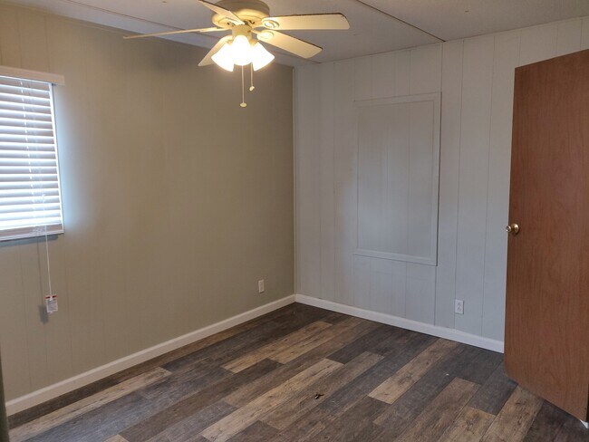 Photo - Lafayette Mobile Home For Rent by SLCC!