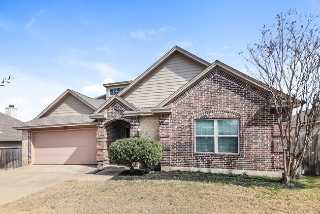 Photo - 2720 Claydon Dr