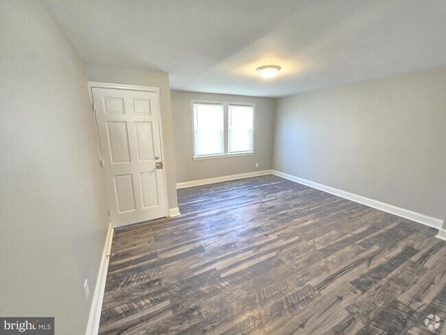 Building Photo - 3908 Erdman Ave Unit 1 Rental