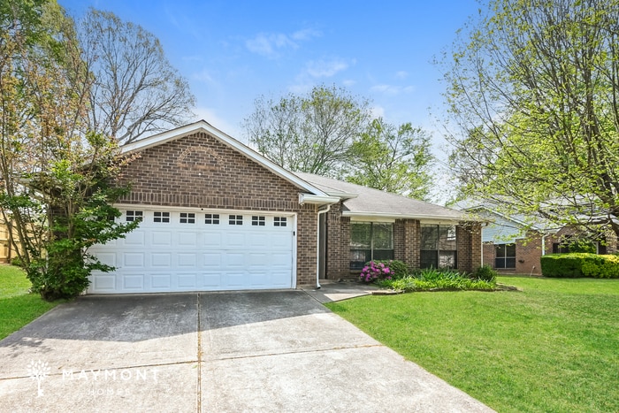 Photo - 960 Summit Lake Trail