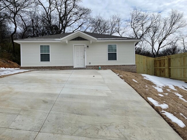 Building Photo - Brand new 2 bedroom 1.5 bath home