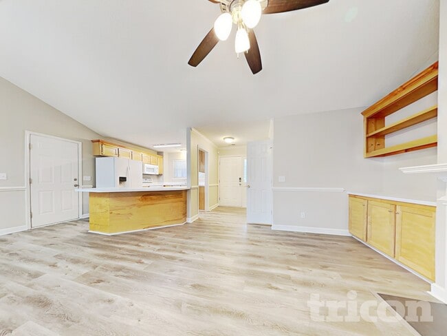 1336 Parliament Lake Dr