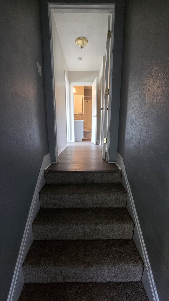 Photo - Flexible Layout - Upstairs Space Includes Air Conditioning!