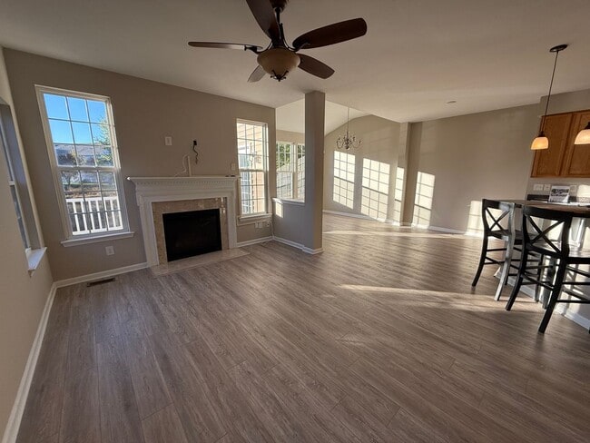 Photo - Spacious, Upgraded End-Unit Townhome with ...