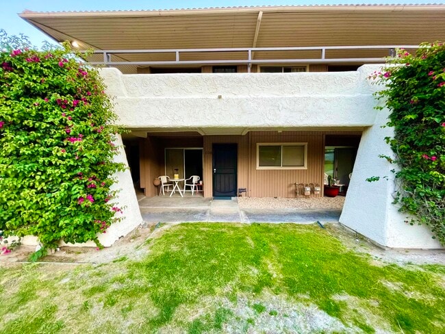 Building Photo - 575 N Villa Ct Unit 108 Rental