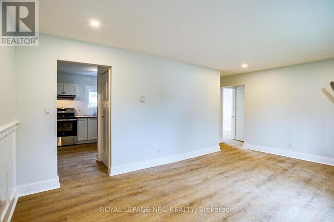 Photo - 316 Elmwood Ave Unit 2