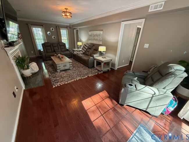 Photo - 5421 Pleasant Grove Ln