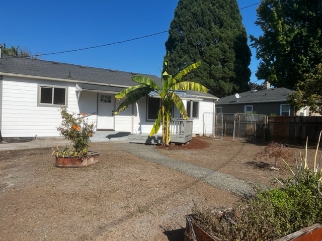 Building Photo - 725 16th Pl SE Rental