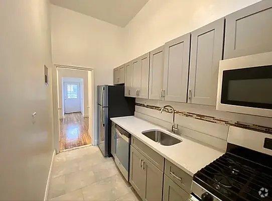 Building Photo - 1 bedroom in BRONX NY 10471 Unit A23 Rental