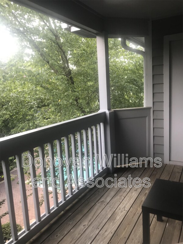 Photo - 525 -3C Graham Street