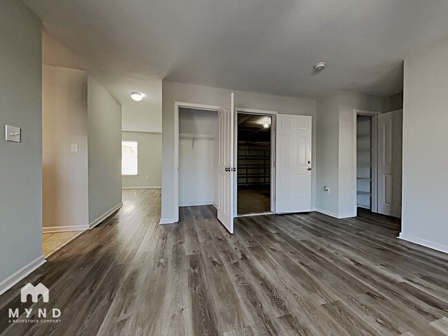 Photo - 3204 Victoria Brook Ln