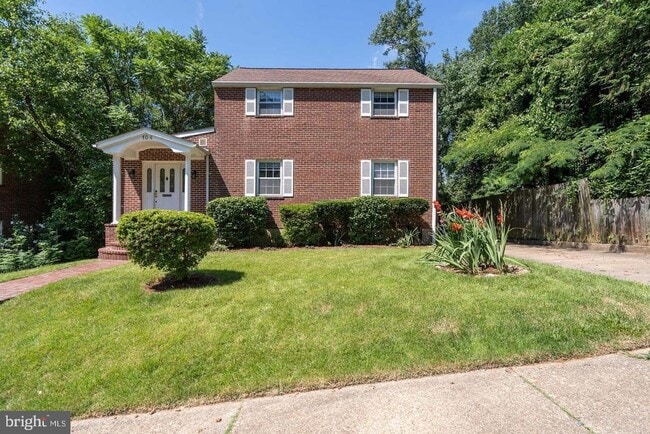 Photo - 104 S Columbus St